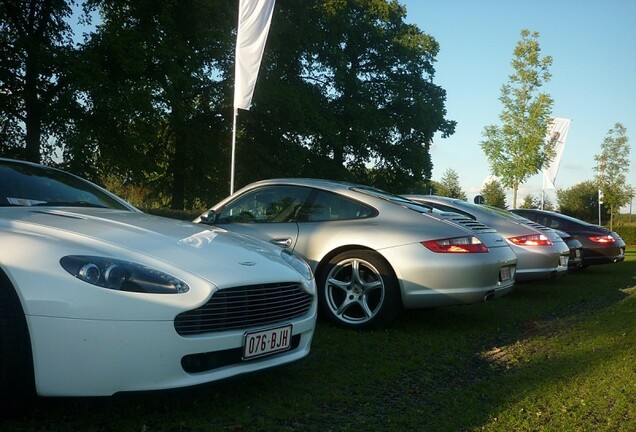 Aston Martin V8 Vantage Roadster