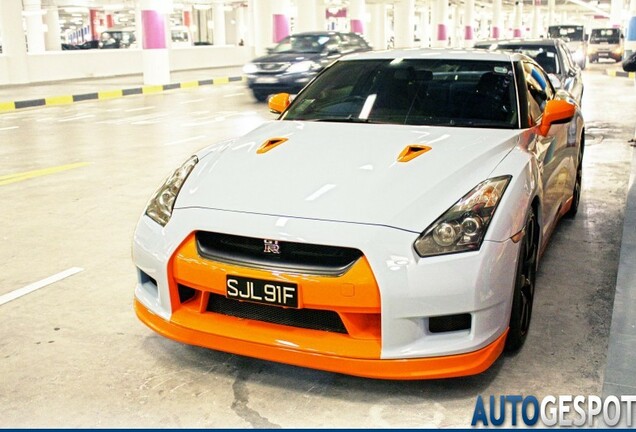 Nissan GT-R