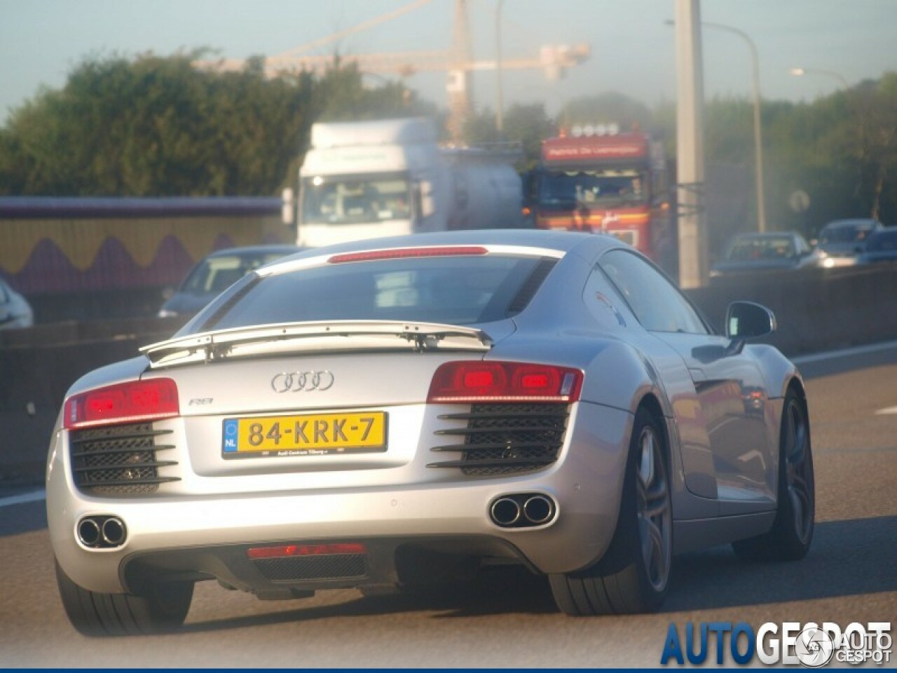 Audi R8