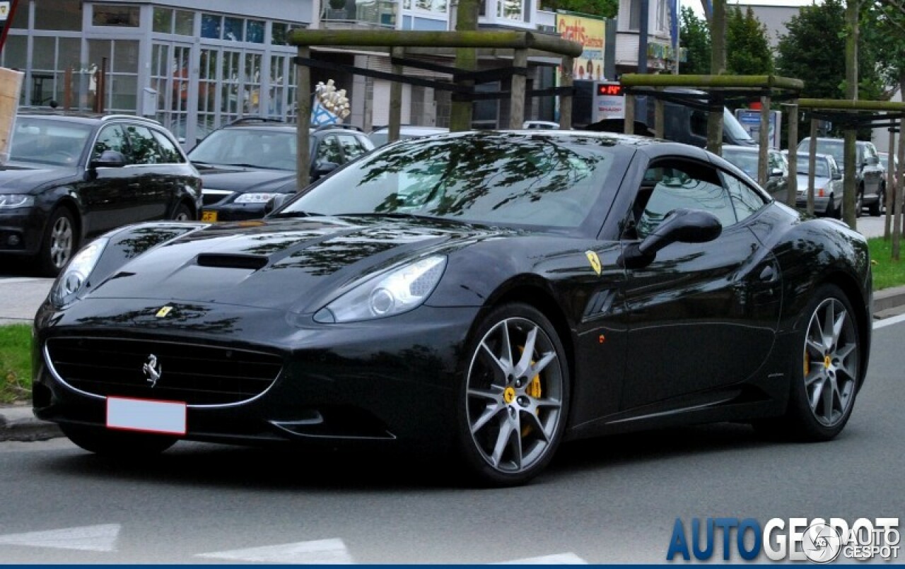 Ferrari California