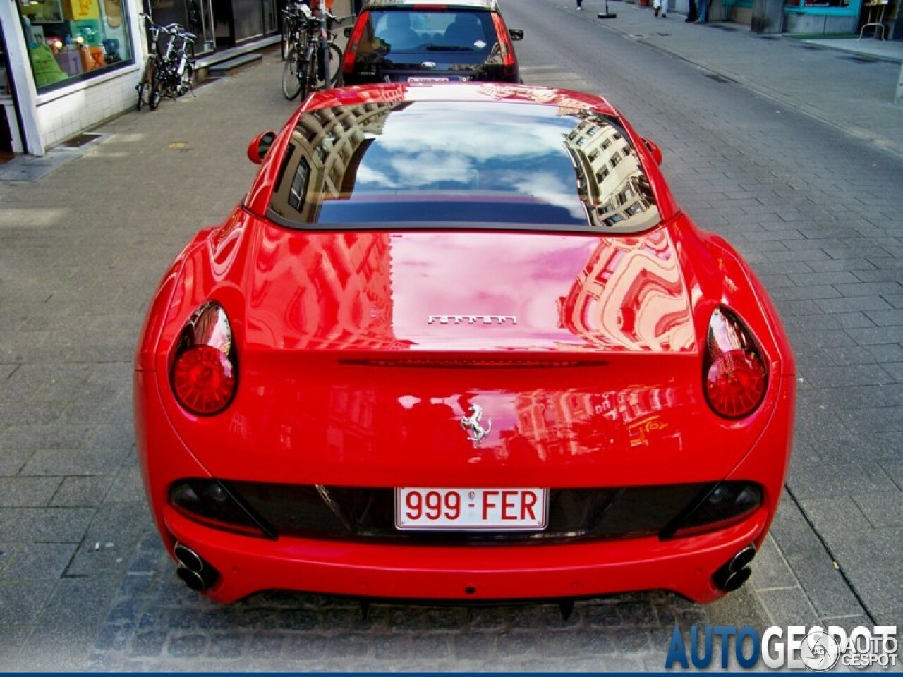 Ferrari California