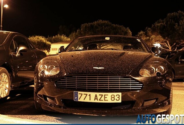 Aston Martin DB9