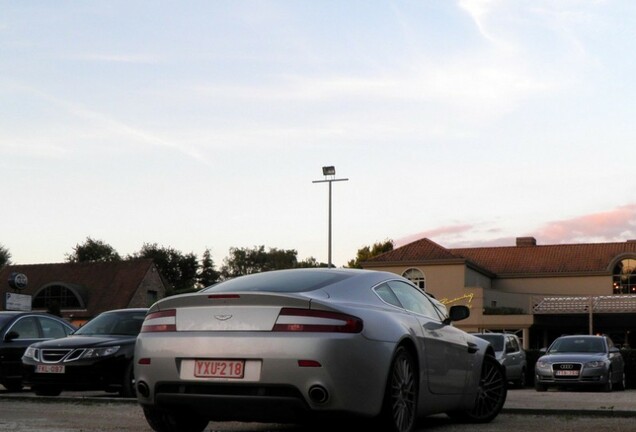 Aston Martin V8 Vantage