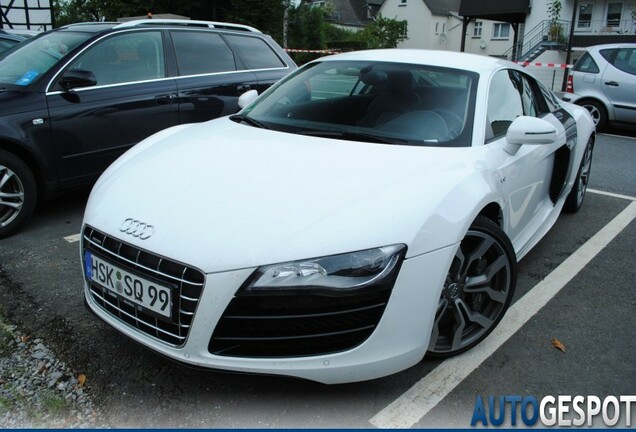 Audi R8 V10