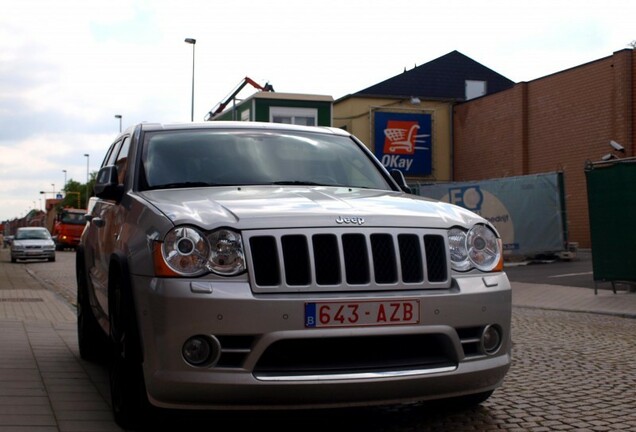 Jeep Grand Cherokee SRT-8 2005