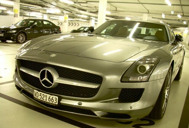 Mercedes-Benz SLS AMG