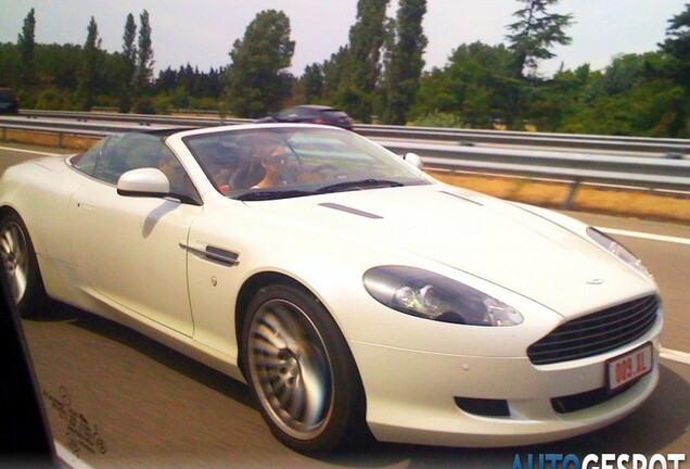 Aston Martin DB9 Volante