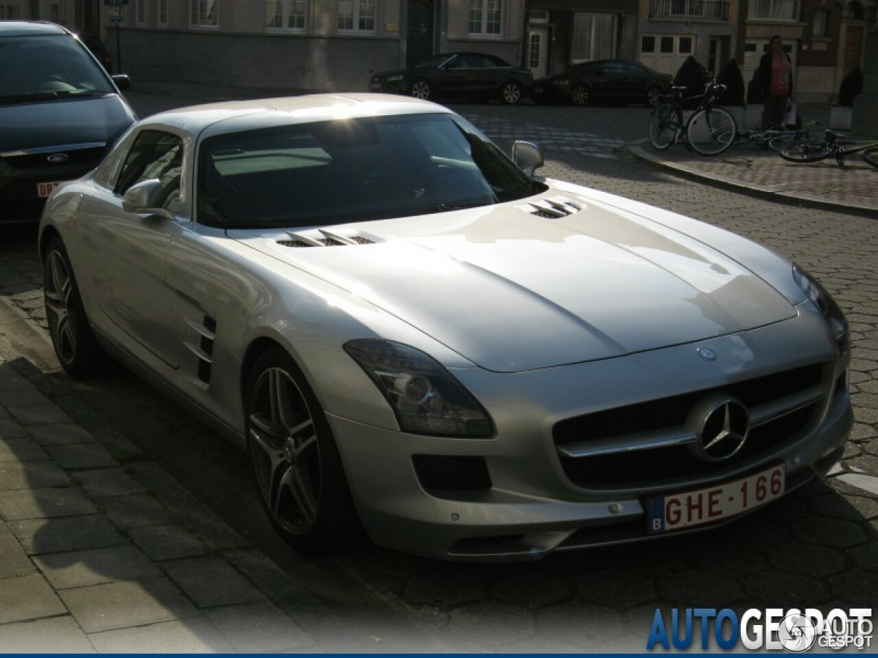 Mercedes-Benz SLS AMG