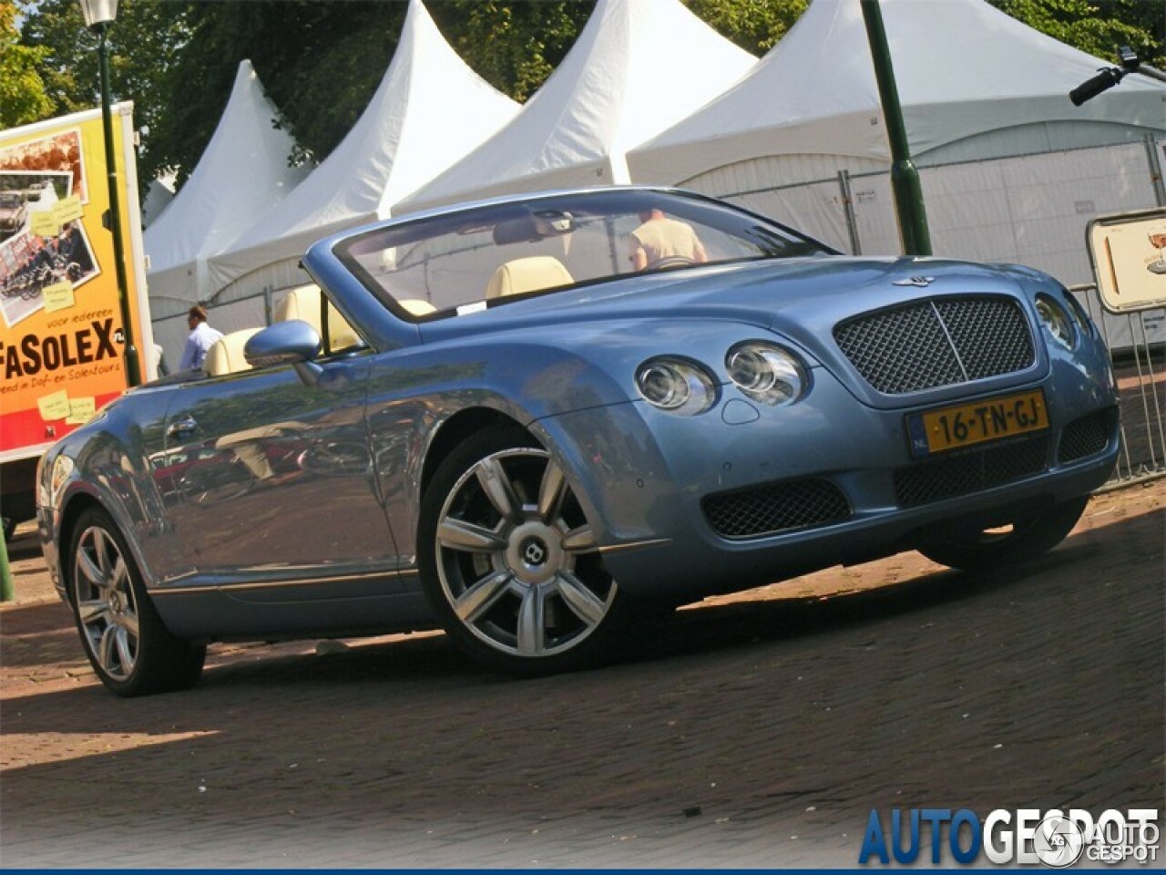 Bentley Continental GTC