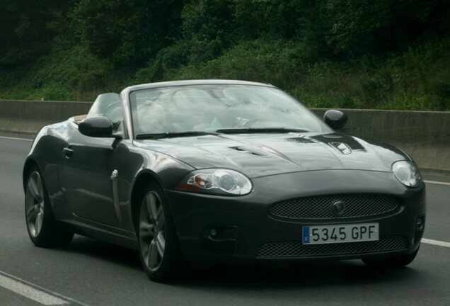 Jaguar XKR Convertible 2006