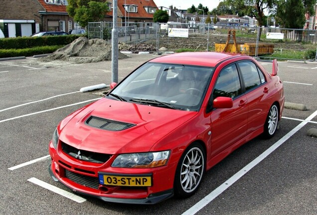 Mitsubishi Lancer Evolution IX