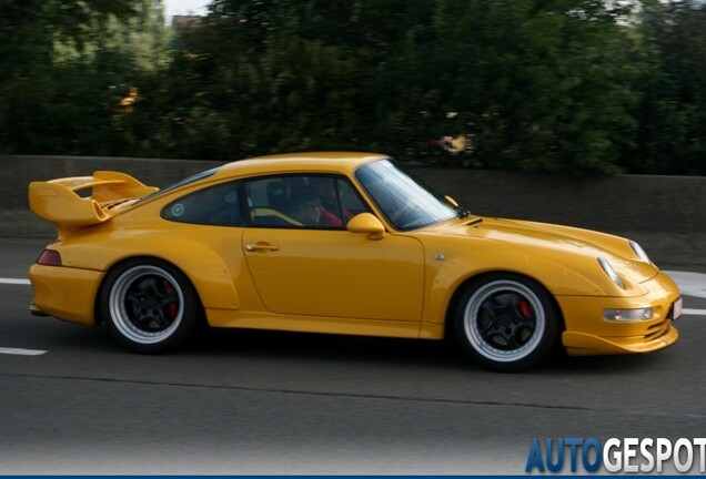 Porsche 993 GT2