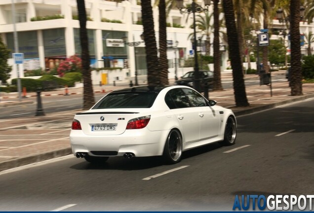 BMW M5 E60 2005