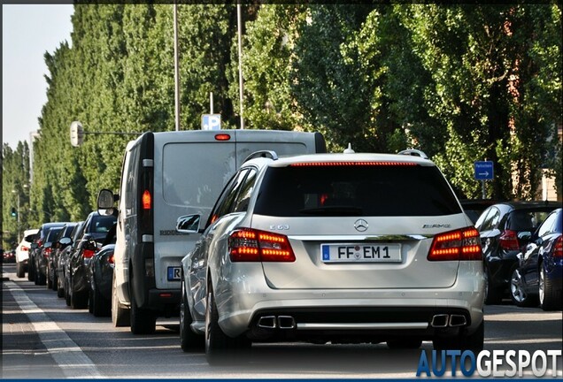 Mercedes-Benz E 63 AMG S212