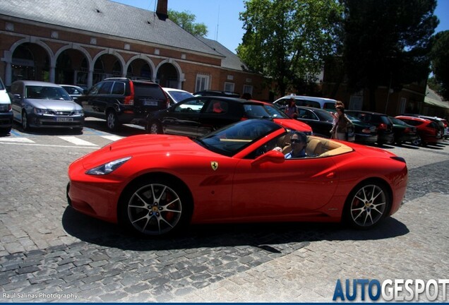 Ferrari California