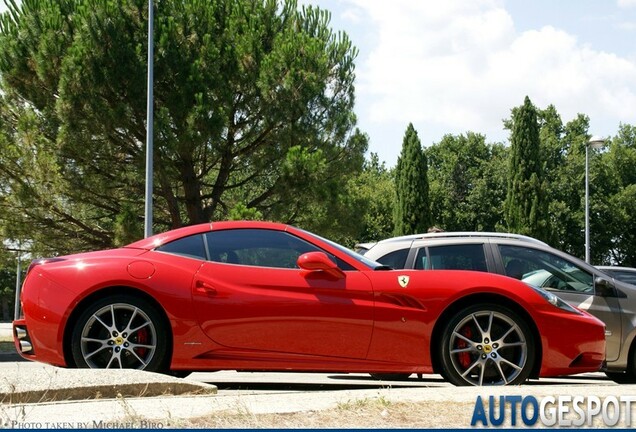 Ferrari California