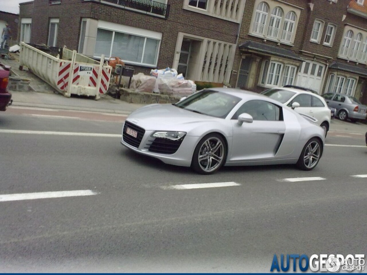 Audi R8