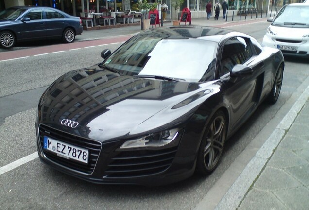 Audi R8