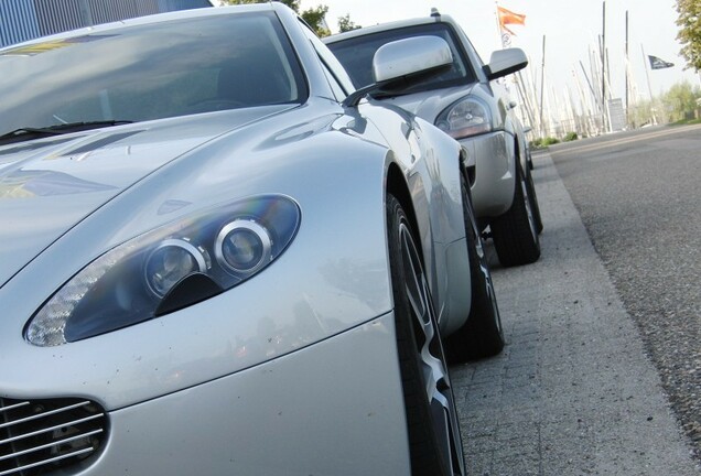 Aston Martin V8 Vantage