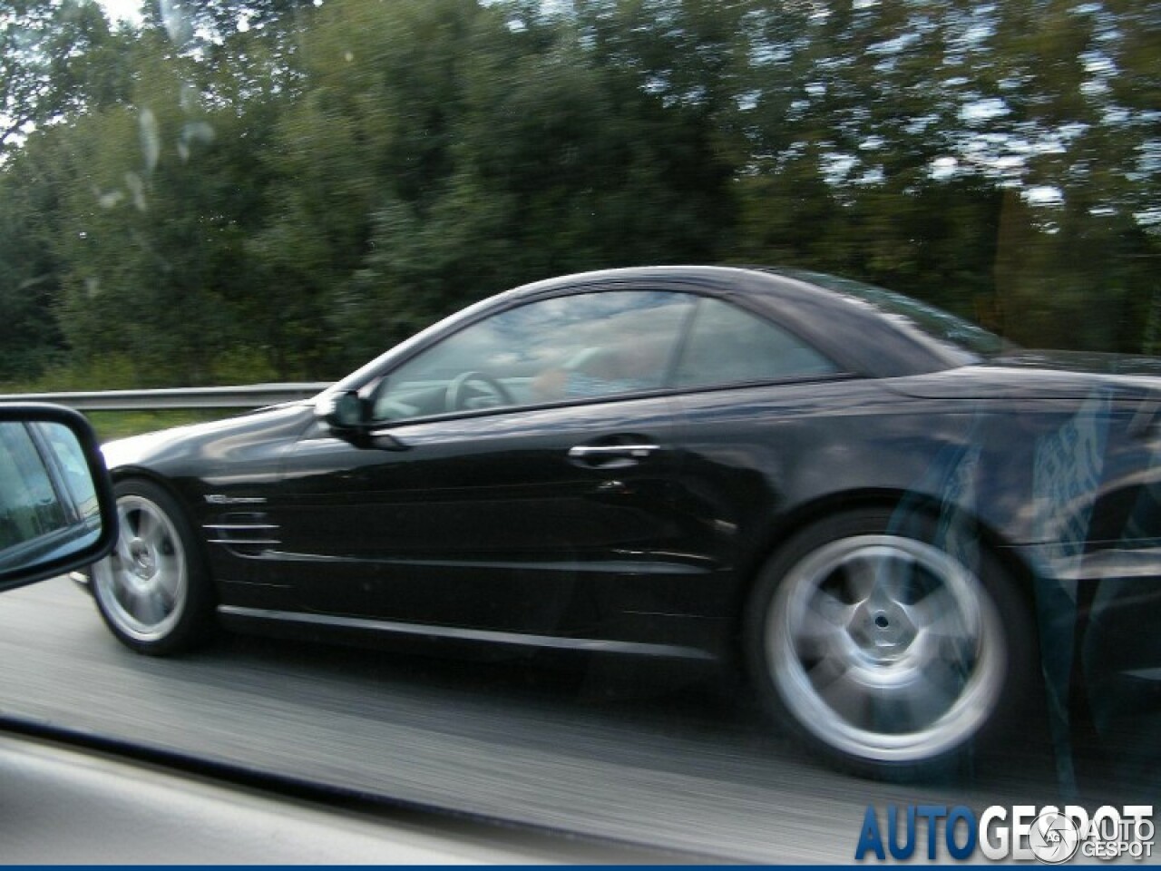 Mercedes-Benz SL 55 AMG R230