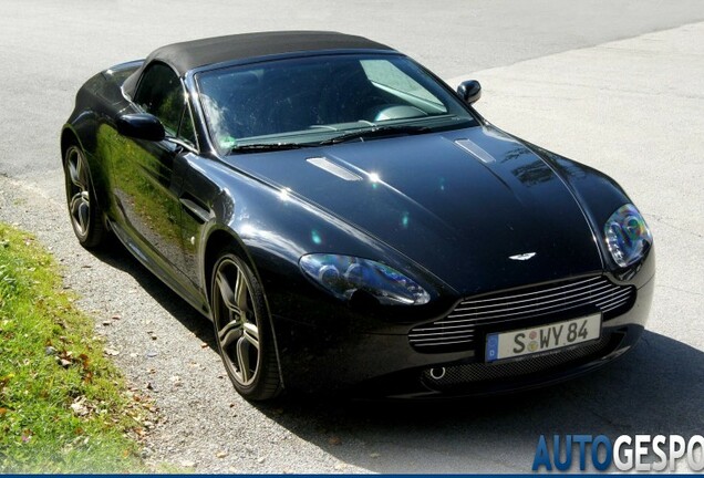 Aston Martin V8 Vantage N400 Roadster