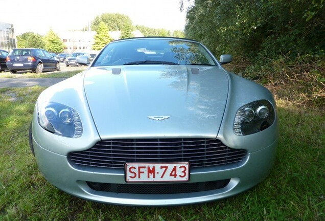 Aston Martin V8 Vantage Roadster