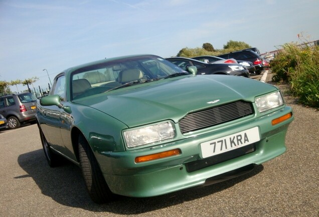 Aston Martin Virage