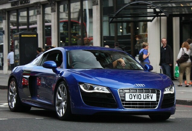 Audi R8 V10