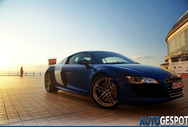 Audi R8 V10