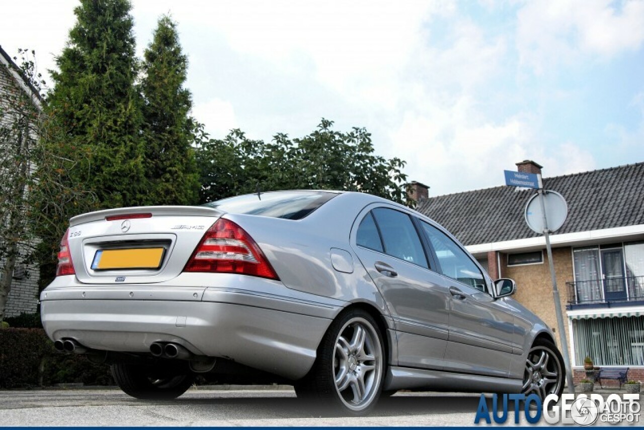 Mercedes-Benz C 55 AMG