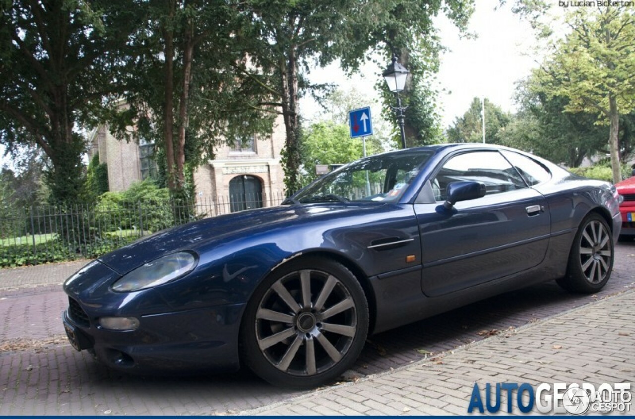 Aston Martin DB7