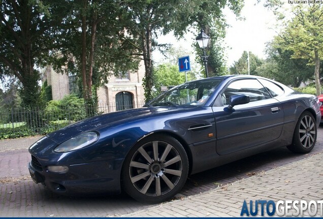 Aston Martin DB7