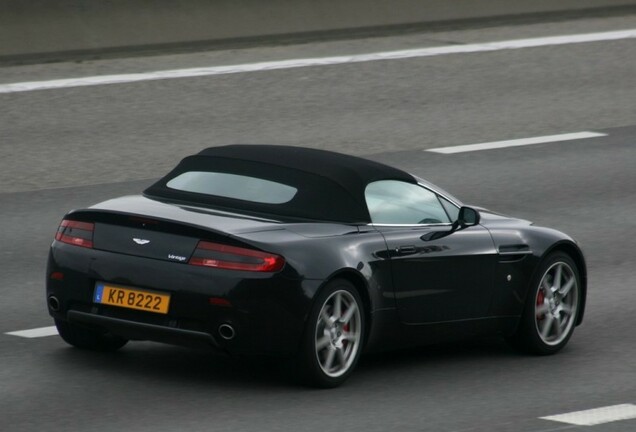 Aston Martin V8 Vantage Roadster