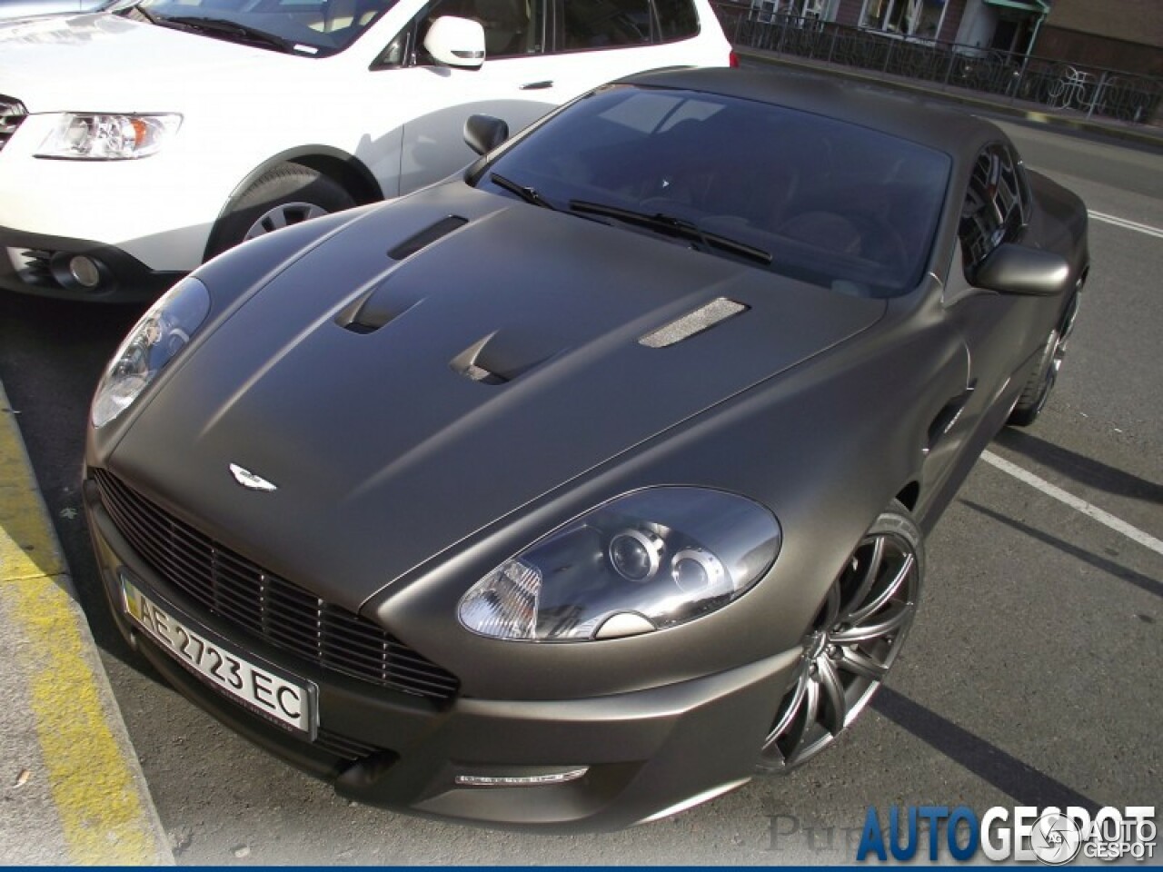 Aston Martin DB9 Project Kahn