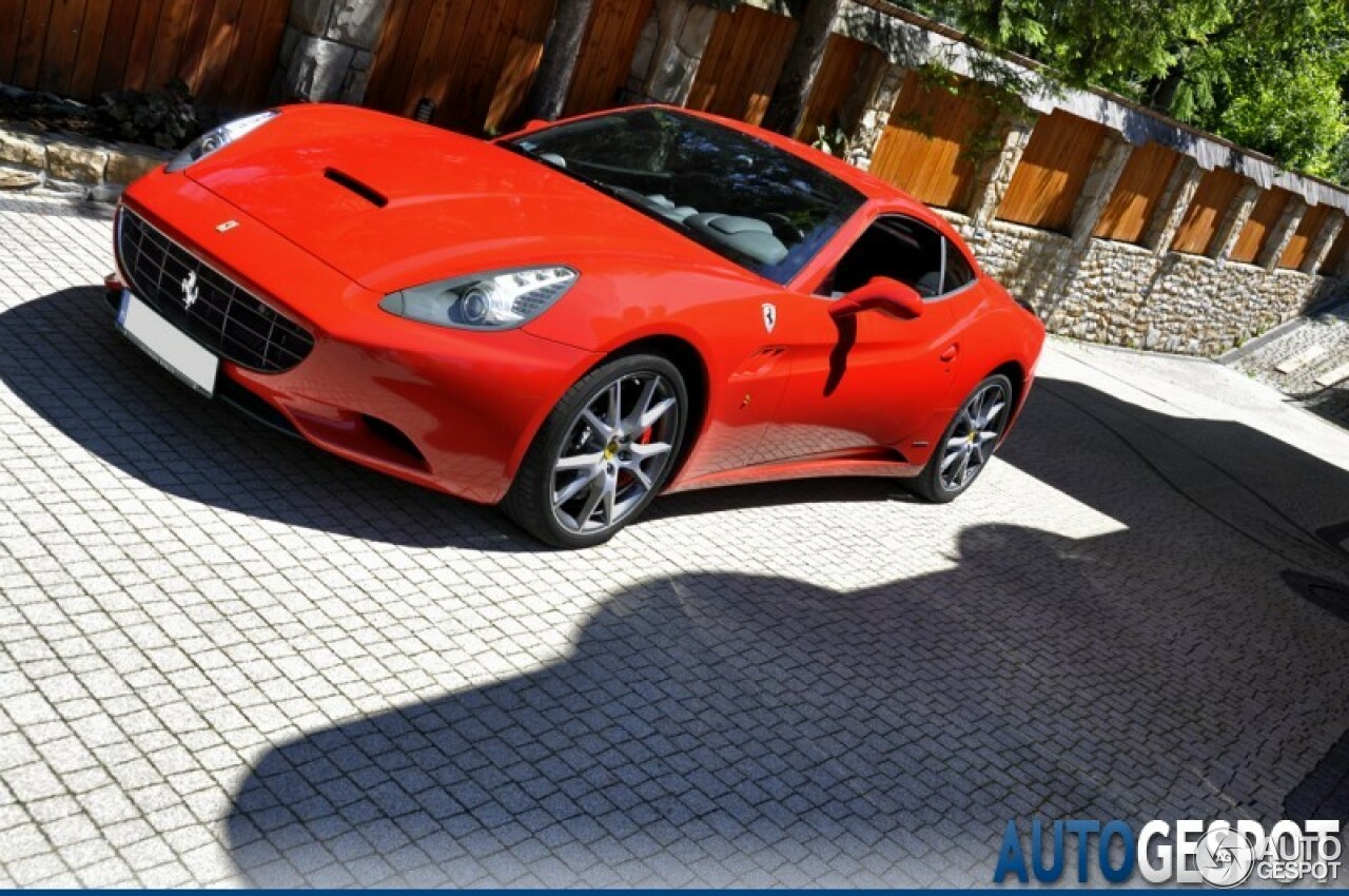 Ferrari California