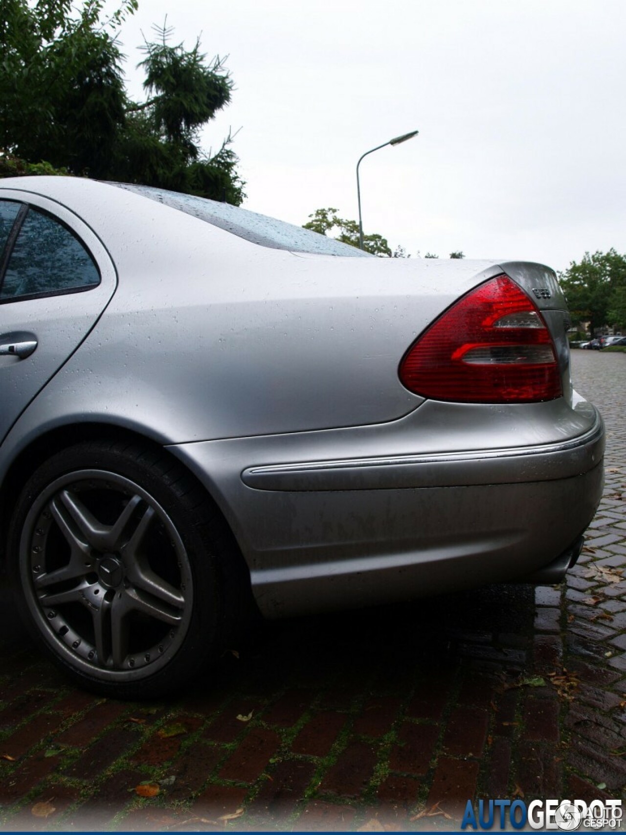 Mercedes-Benz E 55 AMG