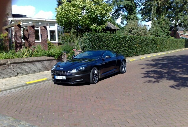 Aston Martin DBS