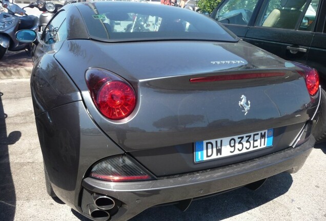 Ferrari California