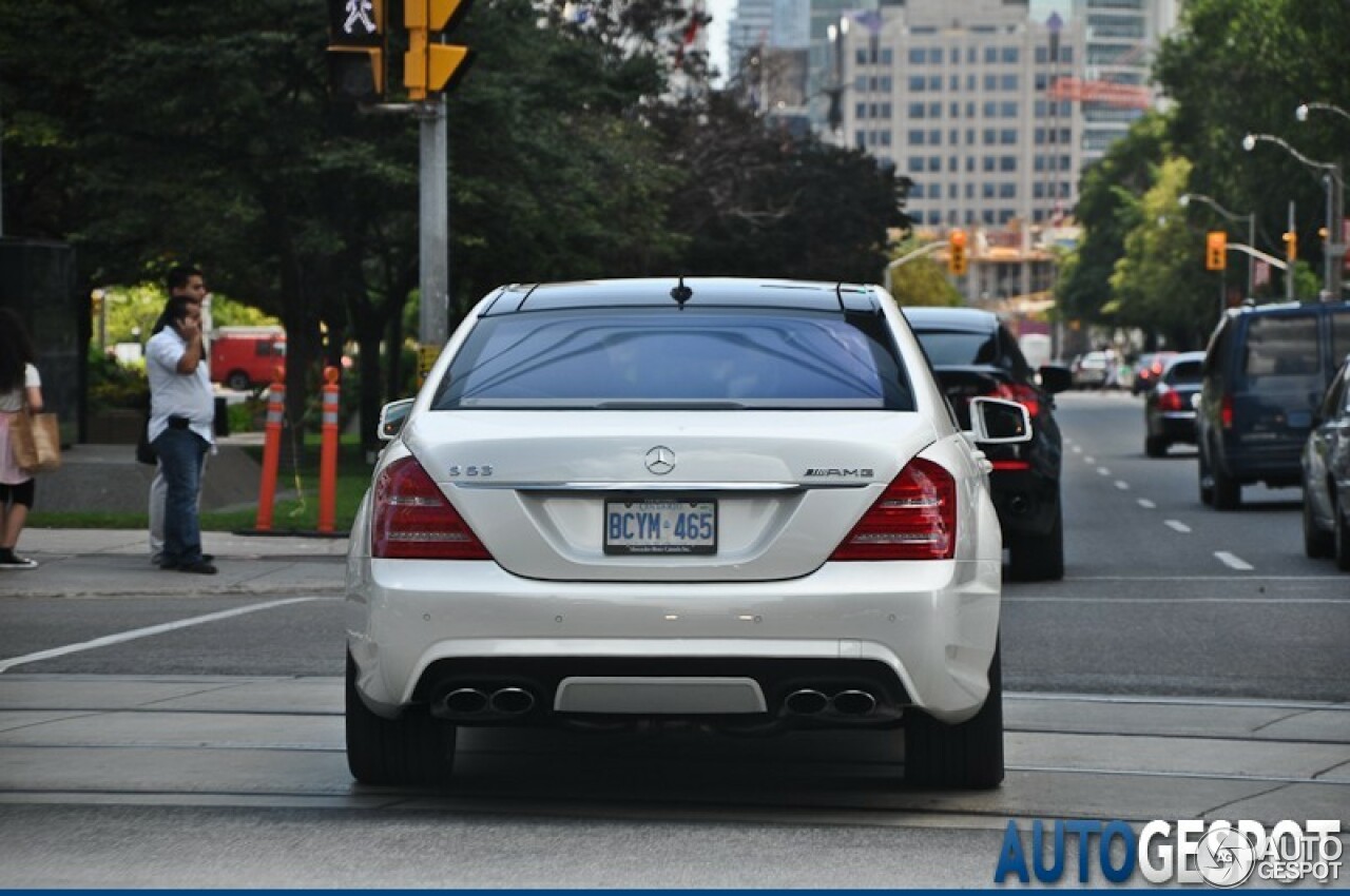 Mercedes-Benz S 63 AMG W221 2010