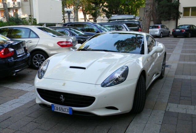 Ferrari California