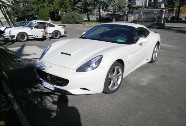 Ferrari California