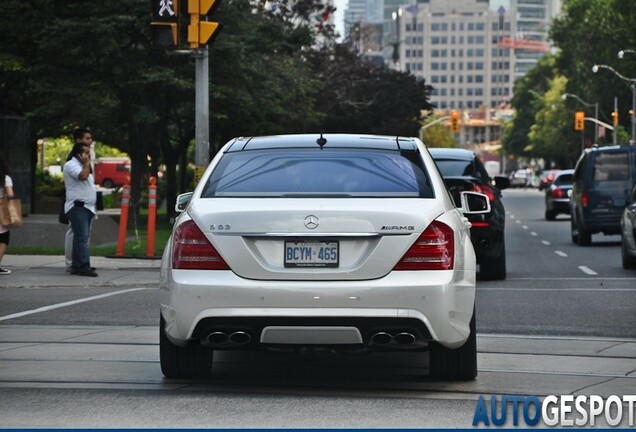 Mercedes-Benz S 63 AMG W221 2010