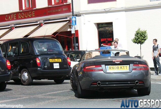 Aston Martin DB9 Volante