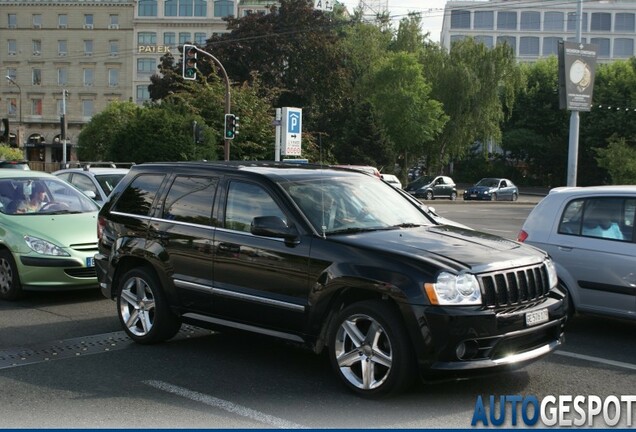 Jeep Grand Cherokee SRT-8 2005