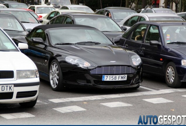 Aston Martin DB9 Volante