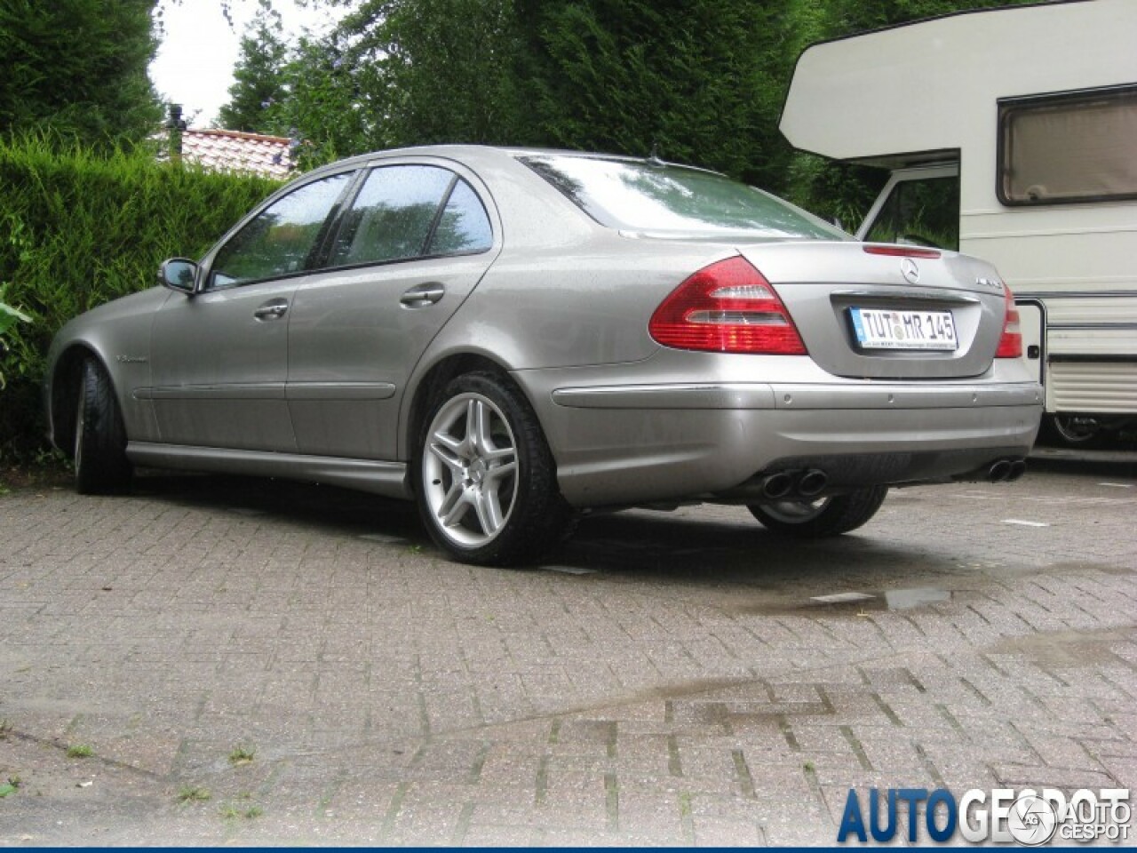 Mercedes-Benz E 55 AMG