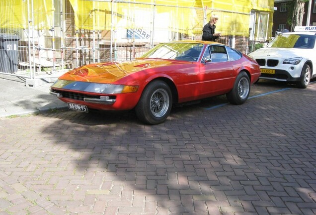 Ferrari 365 GTB/4 Daytona