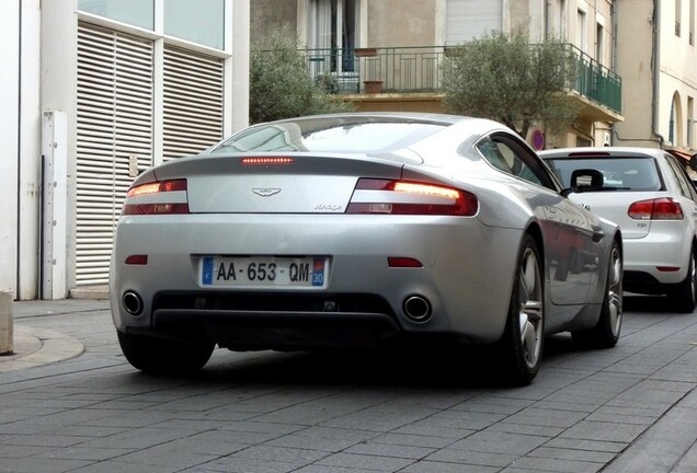 Aston Martin V8 Vantage