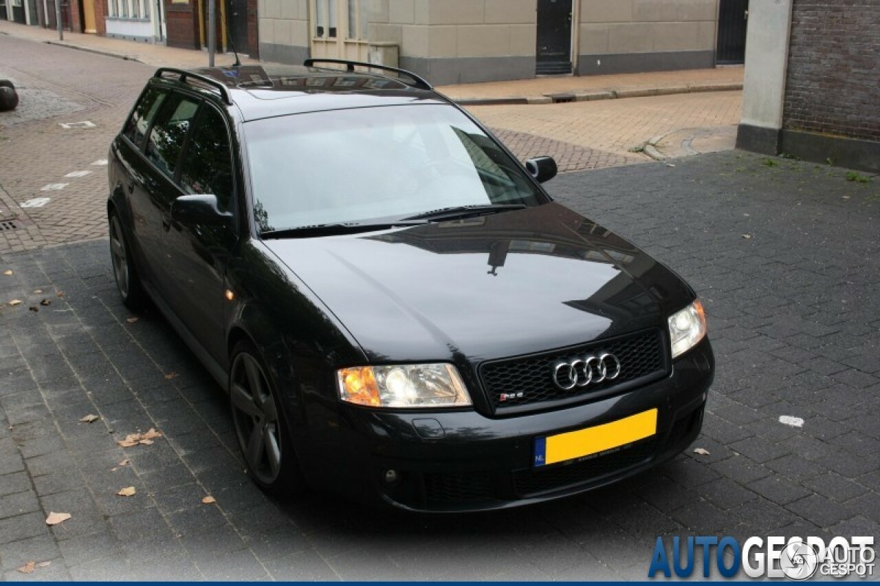 Audi RS6 Avant C5