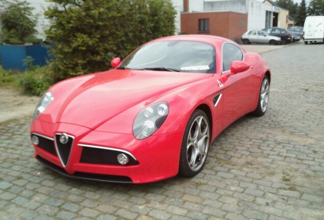 Alfa Romeo 8C Competizione